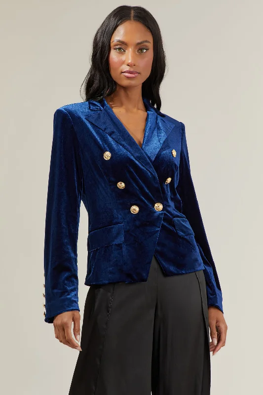 women's coats for those who want to make a fashion statementAbigail Collared Velvet Blazer