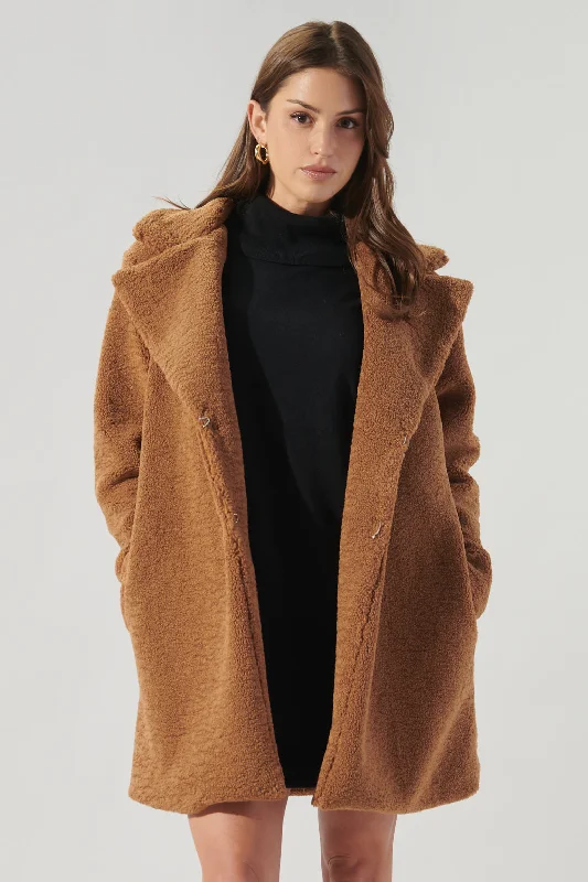 women's coats for pear-shaped bodiesCasablanca Faux Sherpa Coat