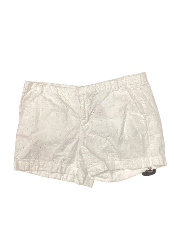 women's high-waisted shortsWhite Shorts Gap, Size 8