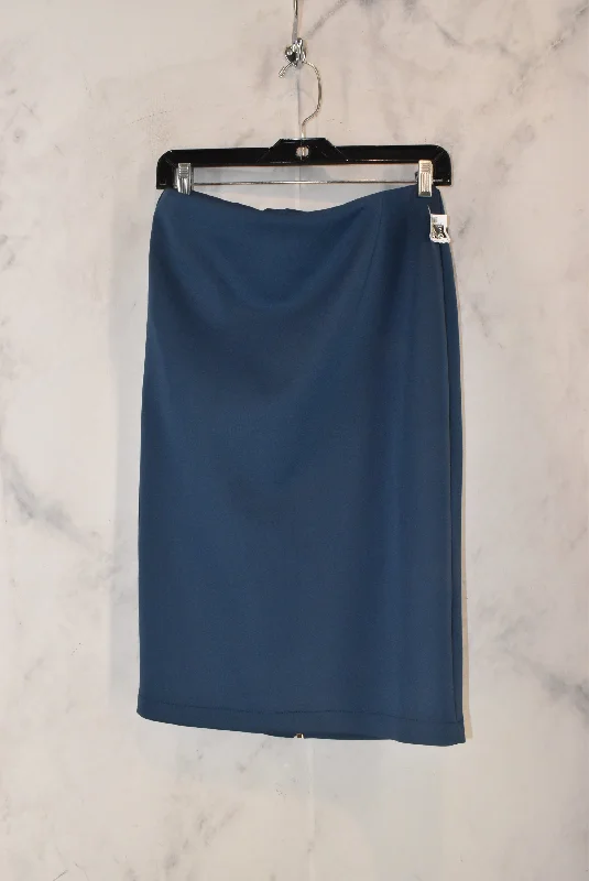 women's figure-flattering business skirtsSkirt Midi By Carmen By Carmen Marc Valvo  Size: S