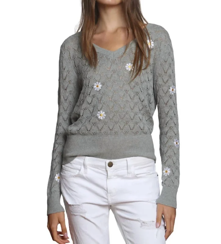 Pullover SweatersMarguerite Vee Top In Fog