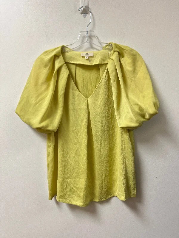 silk women's topsTop Short Sleeve By Entro In Yellow, Size: S