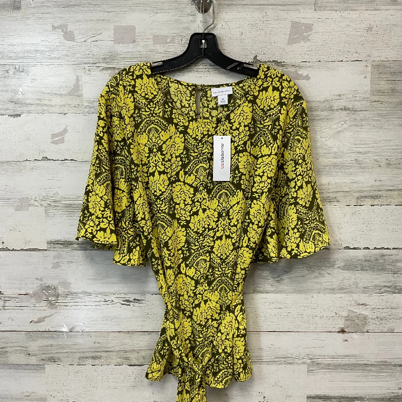 women's tops for boho-chic stylesTop Short Sleeve By Liz Claiborne In Yellow, Size: 2x